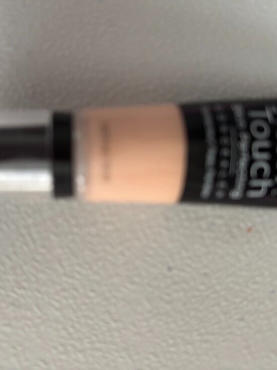 Other - YOUNIQUE CONCEALER